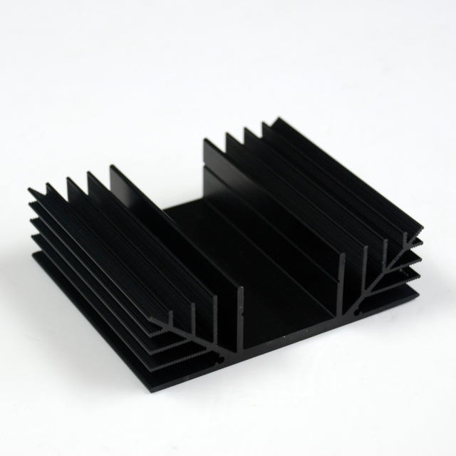 SS640 4.5" x 4" x1" Aluminum Black Heat Sink